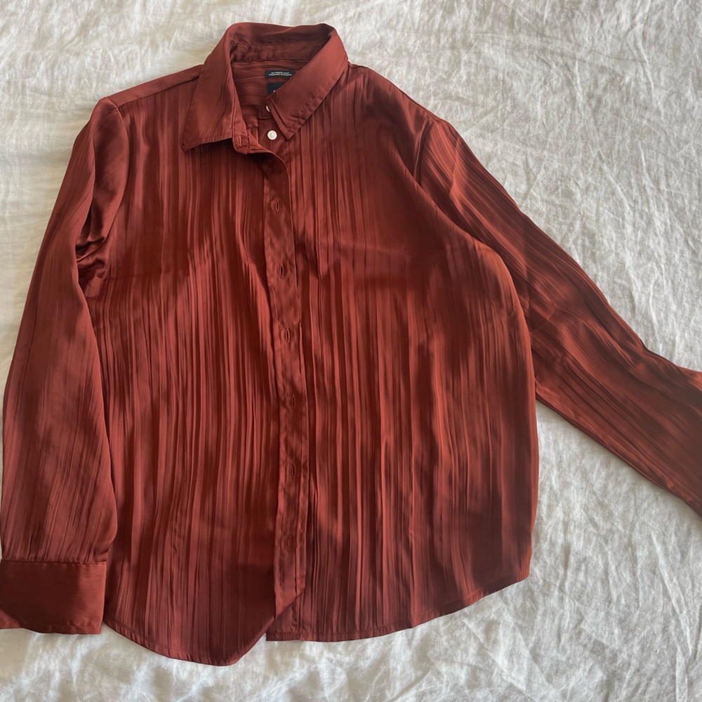 GAP Small Petite Smoked Paprika Brown Pleated Satin Boyfriend Shirt